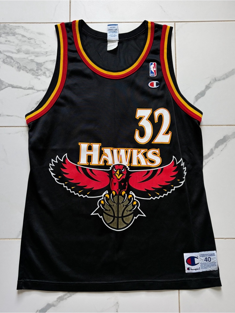 Vintage 1990s 90s Atlanta Hawks Christian Laettner #32 Jersey Size 40 M Champion